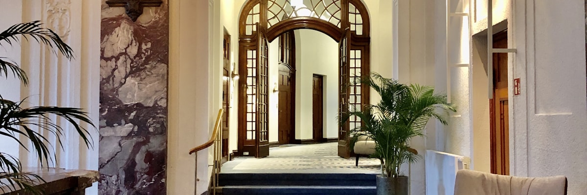 מלון עין הים